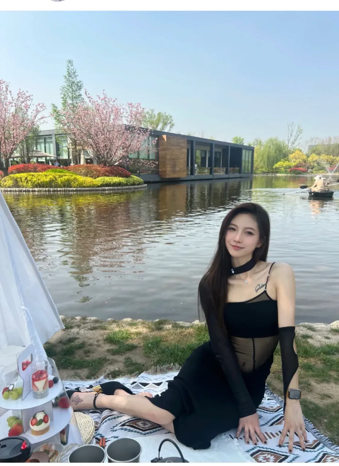 9分10秒头撞玻璃视频大全