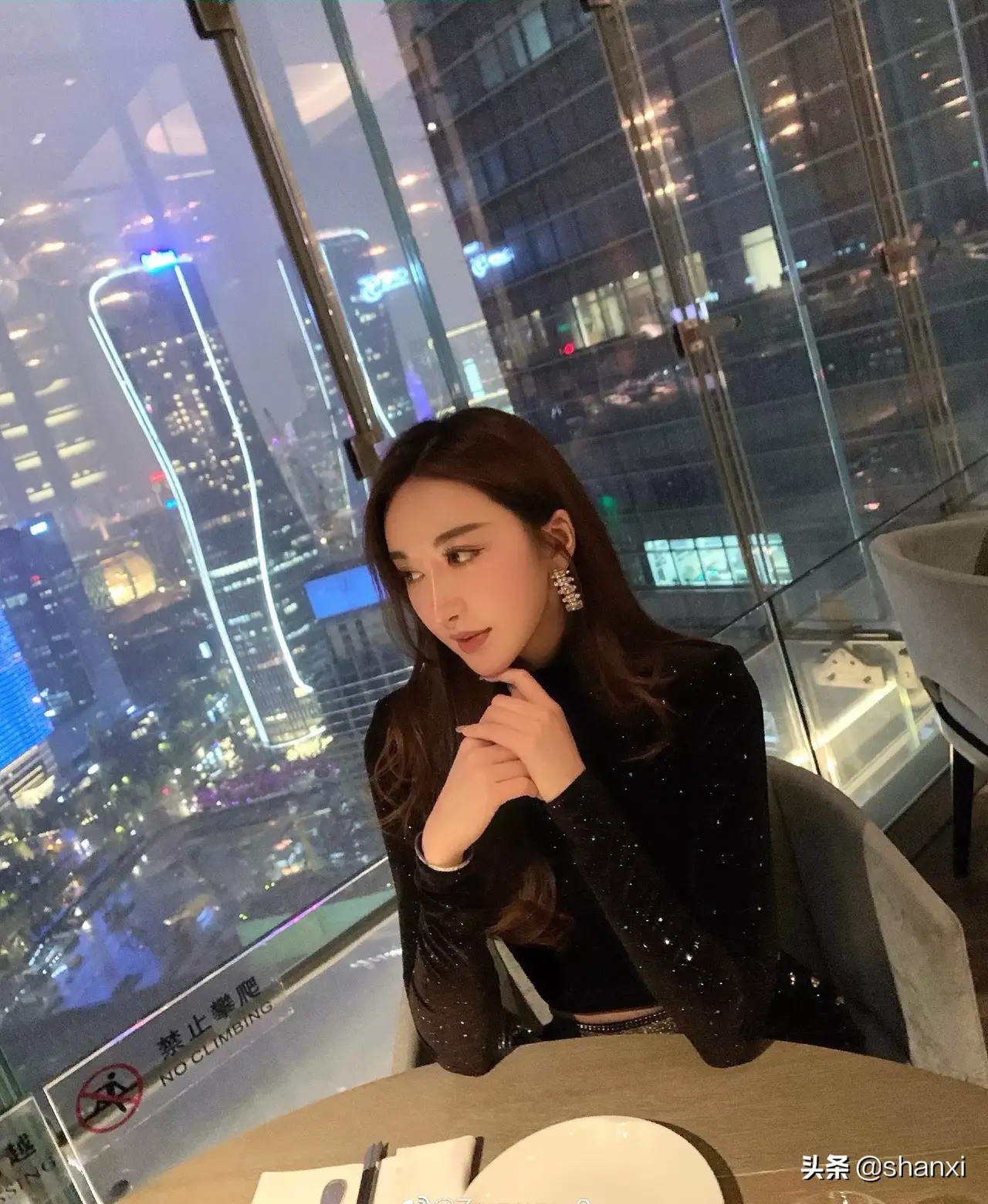 朴施厚主演的电视剧