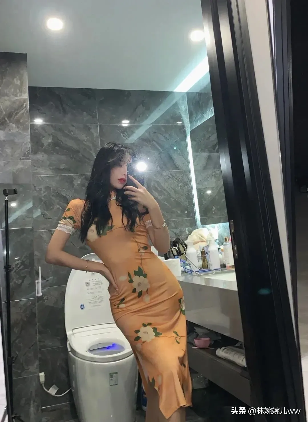 梅艳芳菲