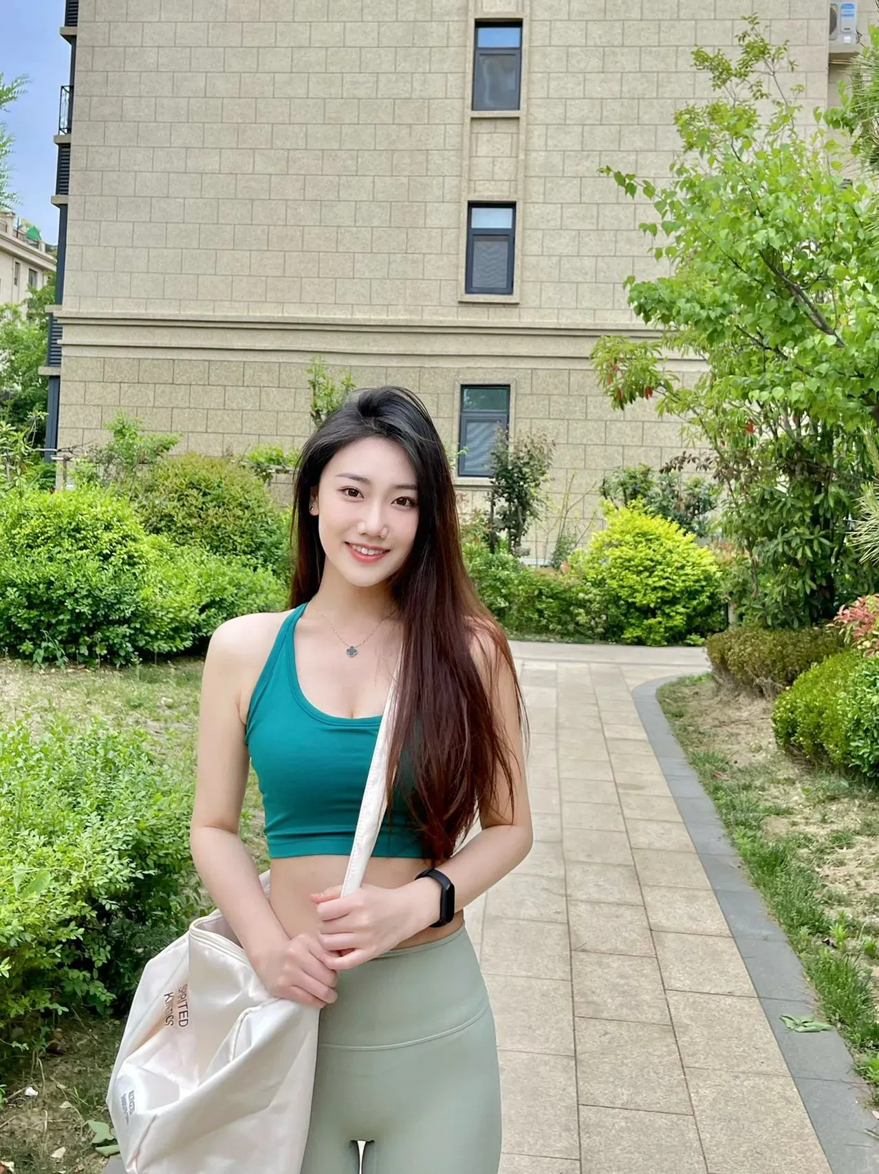 好莱坞的秘密花园
