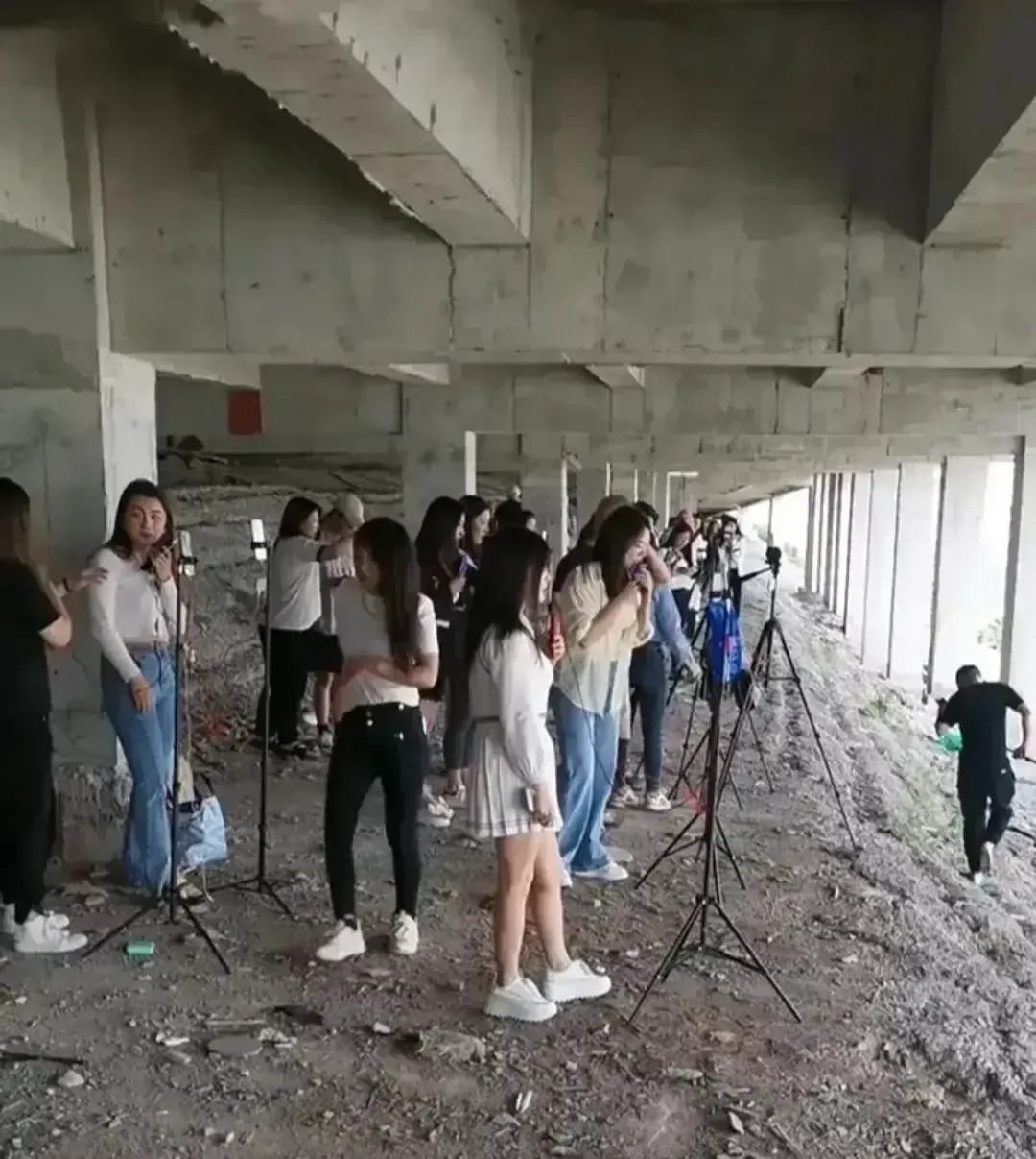 满清十大酷刑完整片