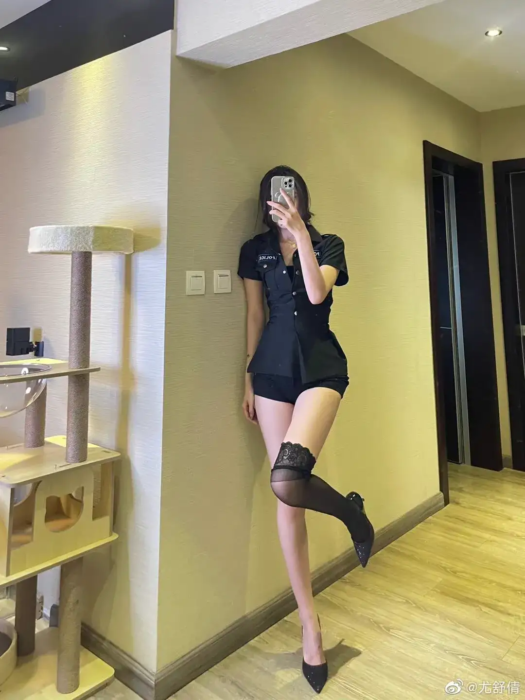 超碰免费成人在线视频